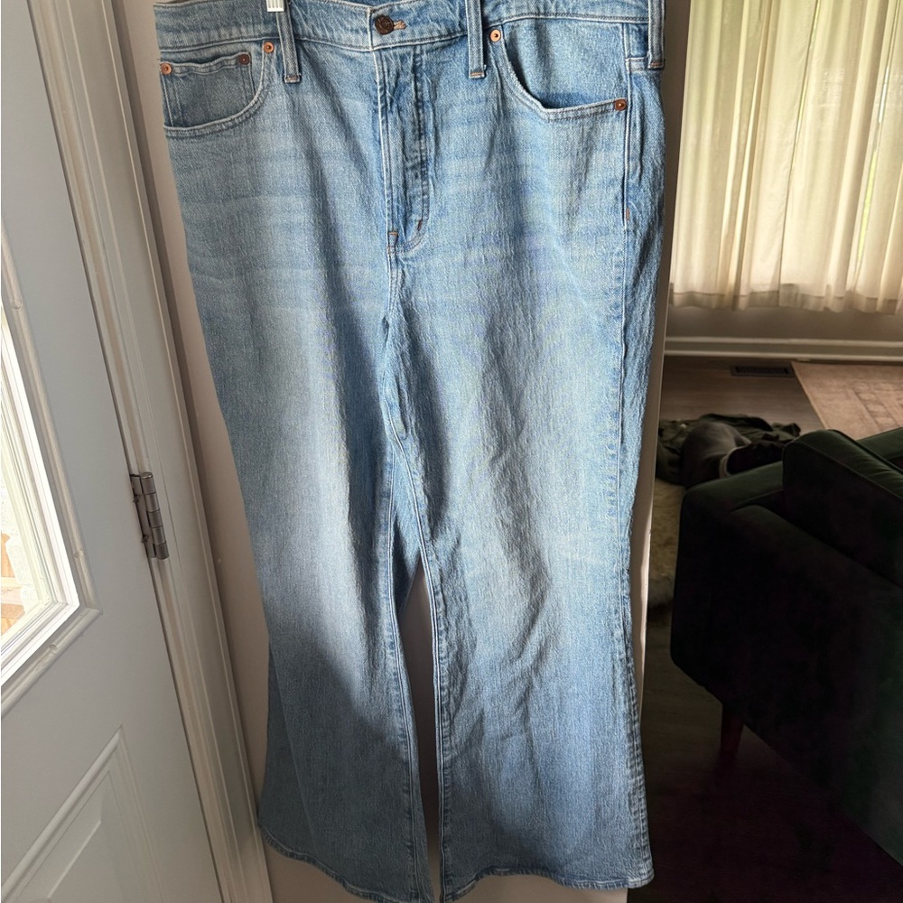 Madewell Flare & Wide Leg Jeans in Light Blue